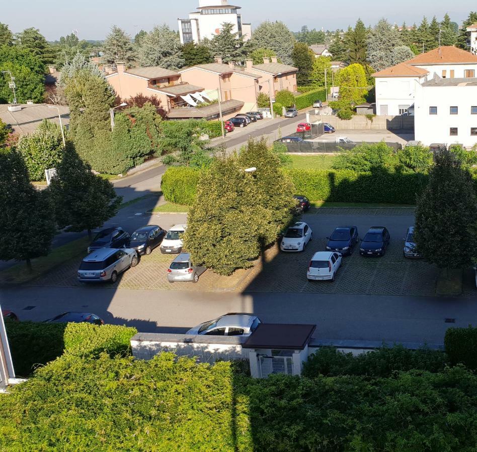 Milano Malpensa Grandi Ap Lägenhet Gallarate Exteriör bild