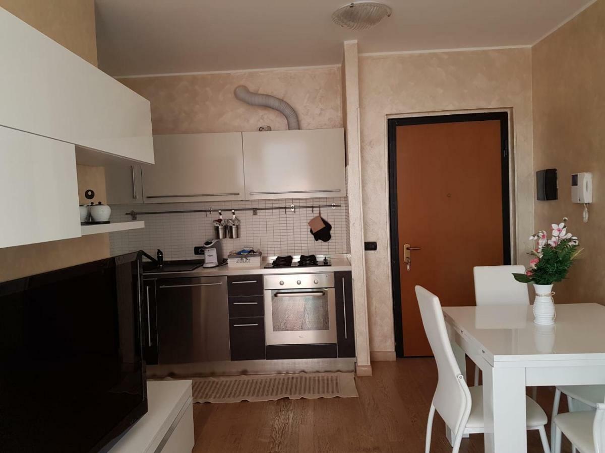 Milano Malpensa Grandi Ap Lägenhet Gallarate Exteriör bild