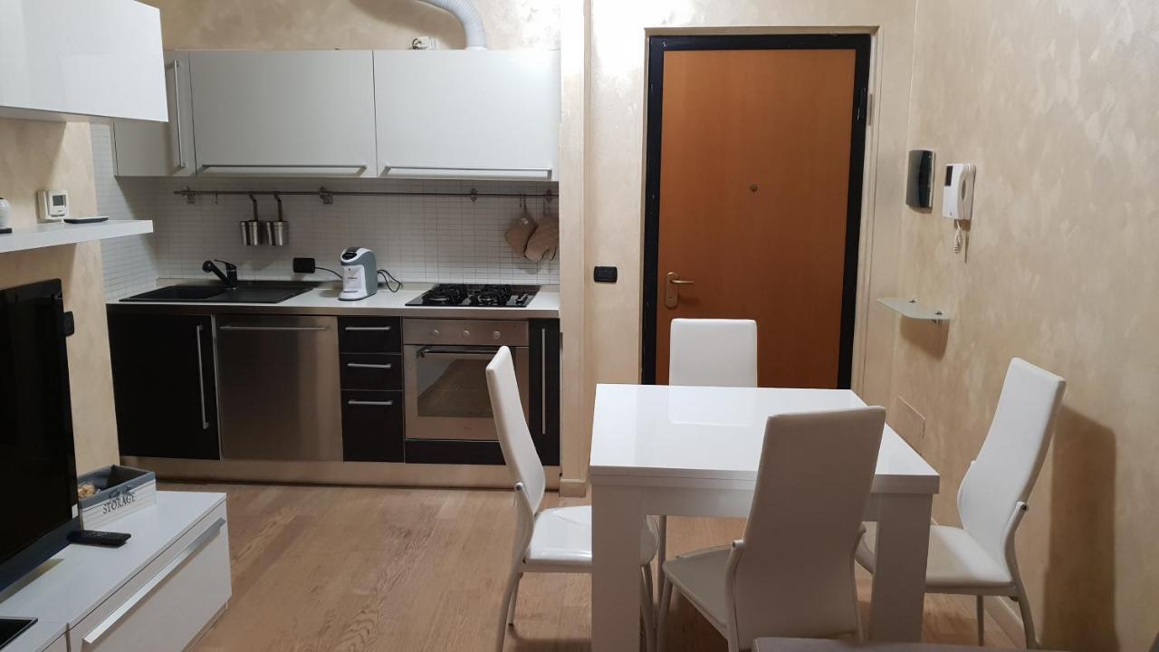 Milano Malpensa Grandi Ap Lägenhet Gallarate Exteriör bild